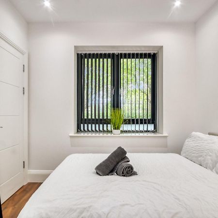 Villa 2 Bed 2 Bath Balcony View Wimbledon Tennis London Exterior foto