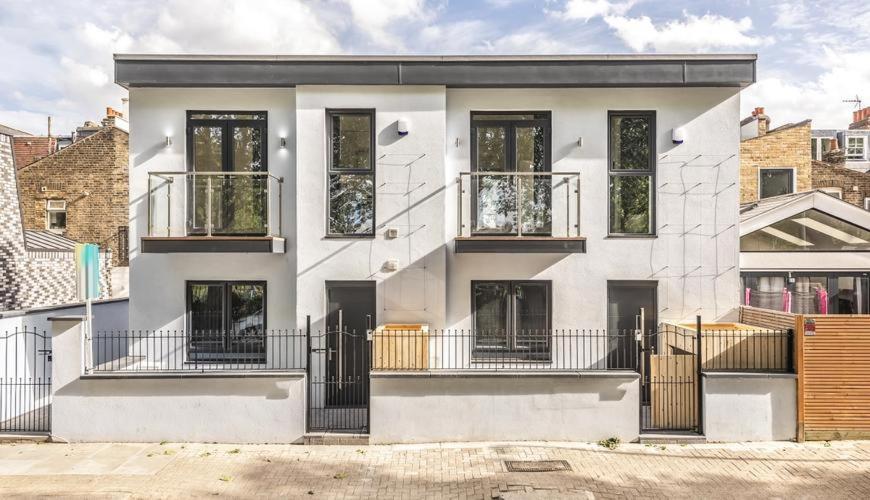 Villa 2 Bed 2 Bath Balcony View Wimbledon Tennis London Exterior foto
